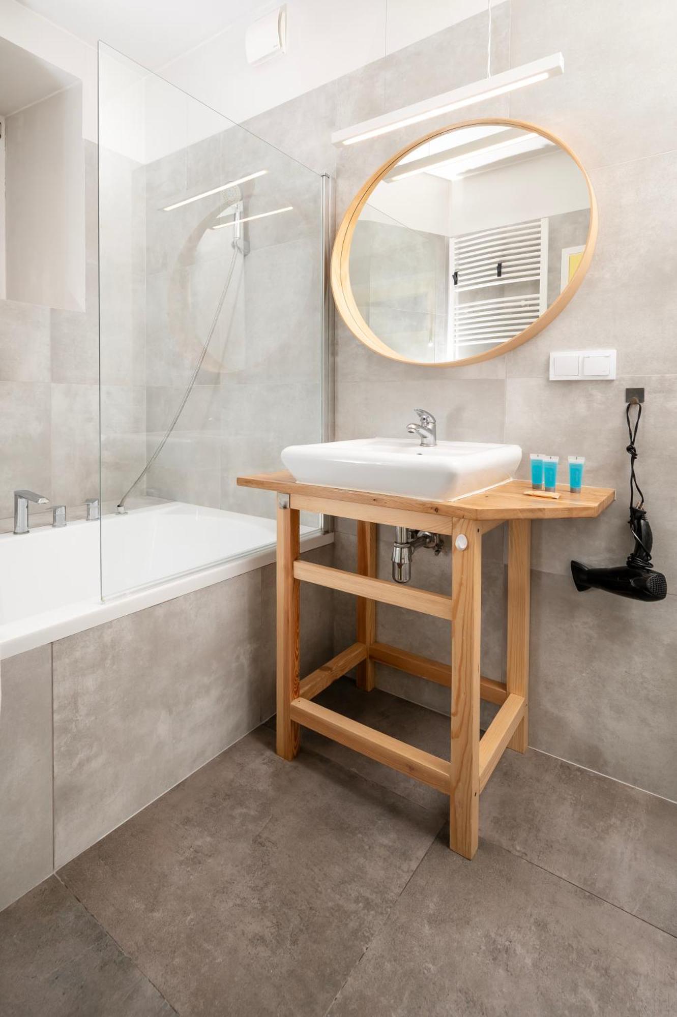 Central Family Apartment วูดช์ ภายนอก รูปภาพ